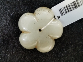 白玉珠花佩