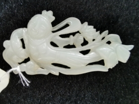 白玉飞天
