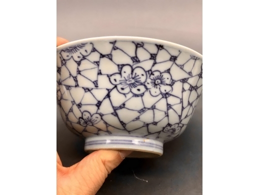 青花淡描冰梅大盖碗