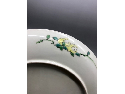 粉彩花鸟纹盘