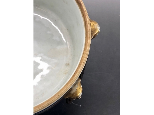 青花矾红云龙纹笔洗