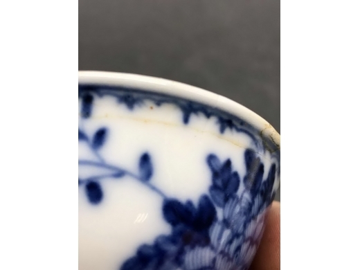 青花花蝶纹茶盏