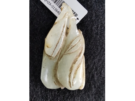 白玉豆荚坠