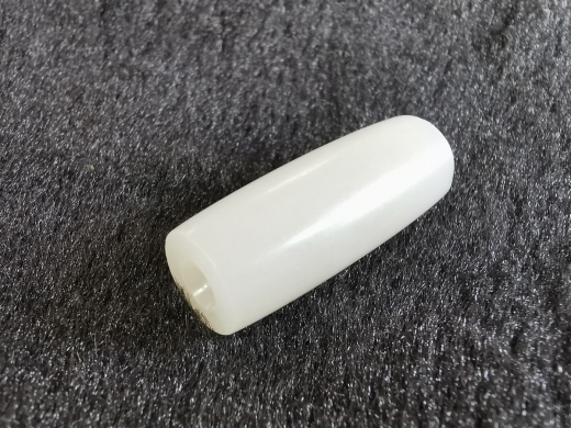 白玉勒子