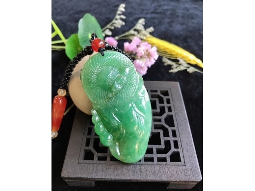 1号满绿手把件
