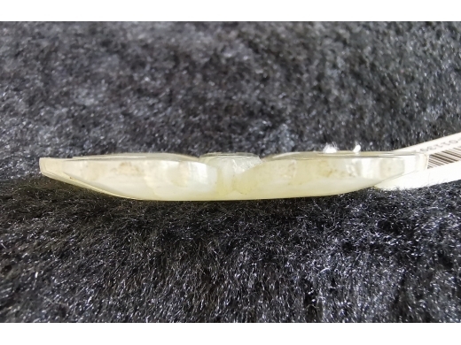 白玉蝴蝶饰件