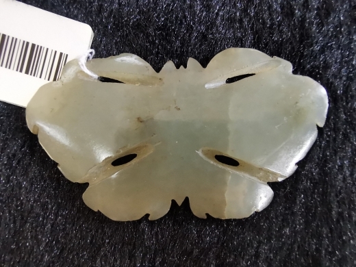 白玉蝴蝶饰件