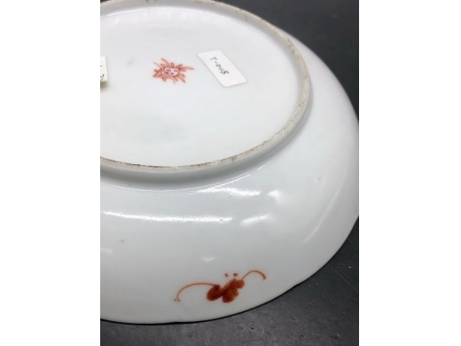 粉彩石竹诗文盘