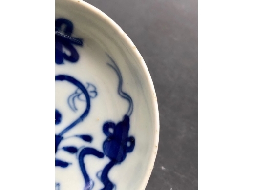 青花博古纹小碟