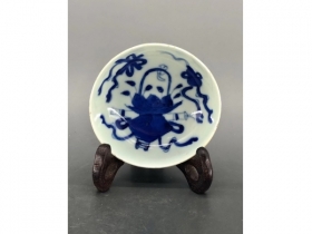 青花博古纹小碟