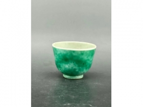 瓜皮绿釉茶盏