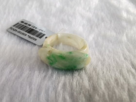 翡翠戒指