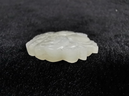 白玉三多佩饰