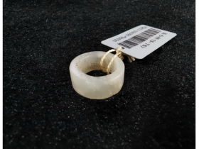 白玉圈