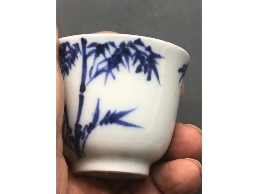 青花竹枝纹铃铛杯