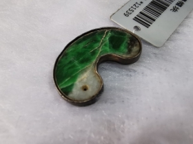 银镶翠帽块