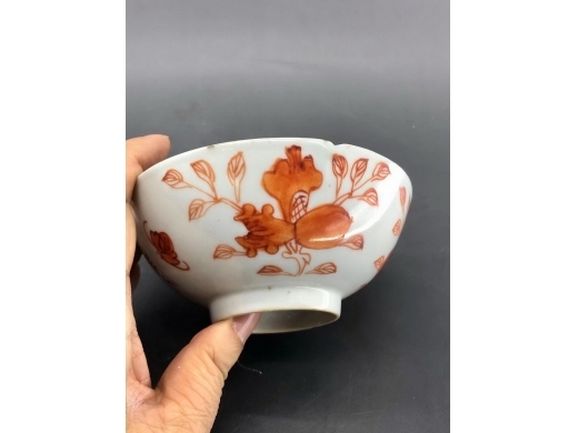 矾红三果碗二只