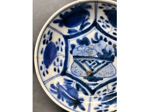 青花博古纹小碟