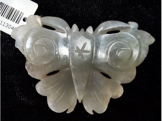 白玉蝴蝶佩