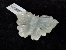 白玉蝴蝶佩