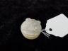 白玉虎头帽正
