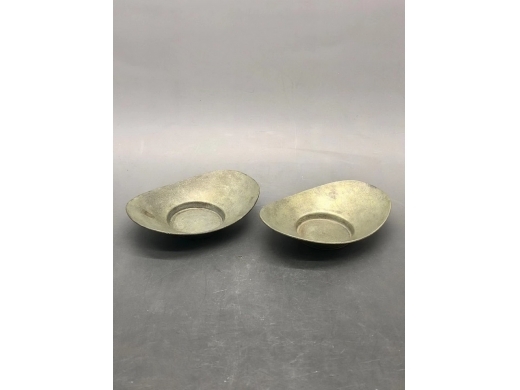 纯锡元宝型茶托一对