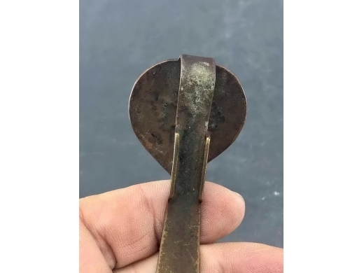 铜刻佛子如意型袈裟扣