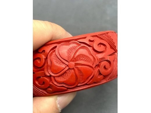 剔红团花纹手镯