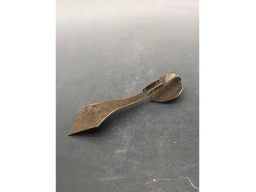 铜刻佛子如意型袈裟扣