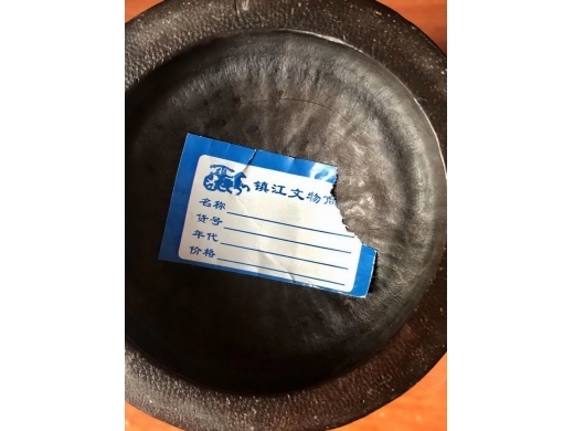 竹刻山水纹笔筒