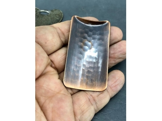 铜锤起纹茶箕，铜镀锌锁片