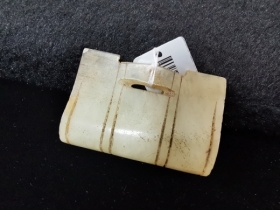 白玉锁佩