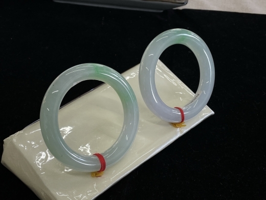 50号春带彩圆条手镯