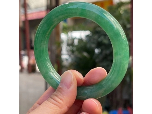 25号圆条满翠手镯