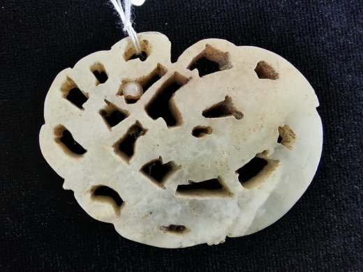 白玉螭龙嵌饰