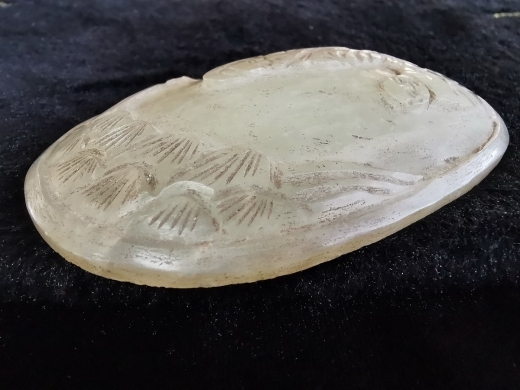 白玉人物瓦饰