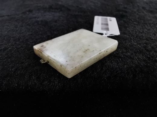 白玉帽正