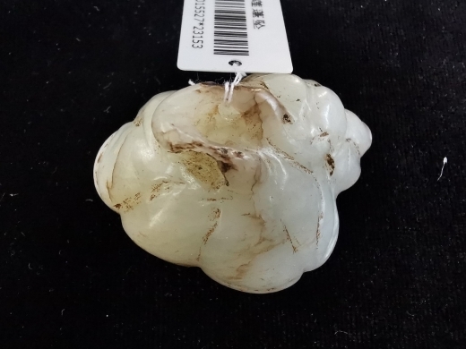 白玉沁色莲蓬挂坠