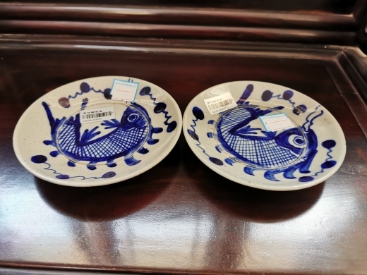 青花鲤鱼盘