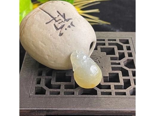 20号黄翡福寿如意
