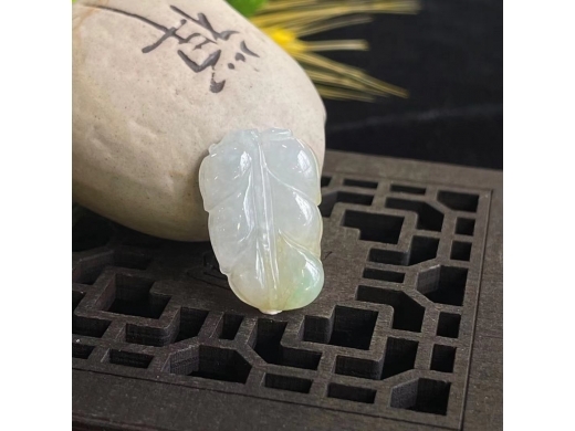 23号黄翡金枝玉叶