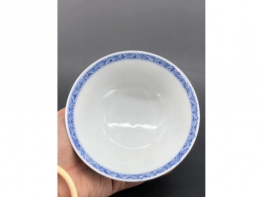 青花福寿纹盖碗
