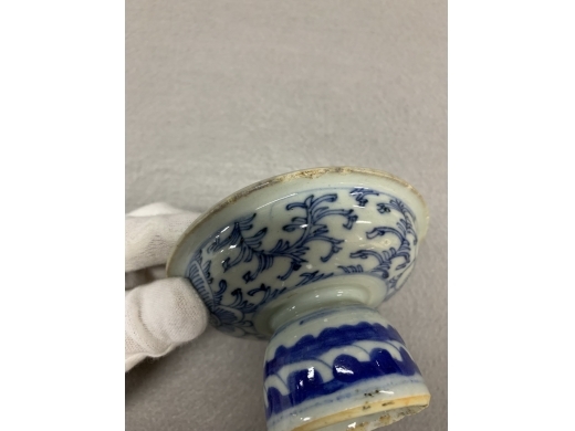青花高足盘