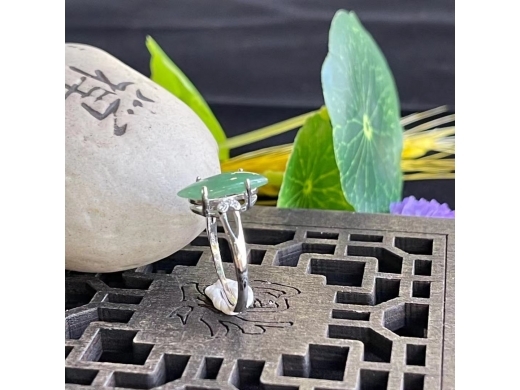 29银镶翠戒指