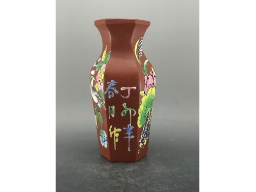 紫砂加彩花鸟纹六方瓶