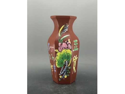 紫砂加彩花鸟纹六方瓶