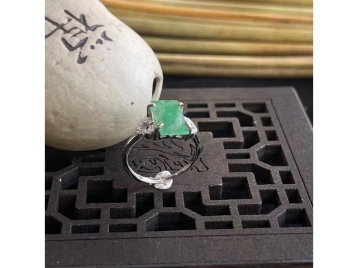 15翡翠戒指