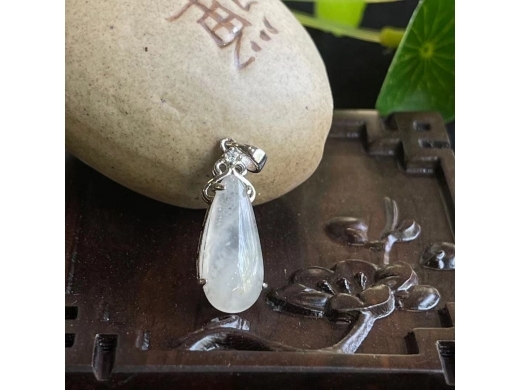 01翡翠挂件