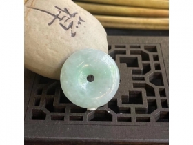 17紫春平安扣