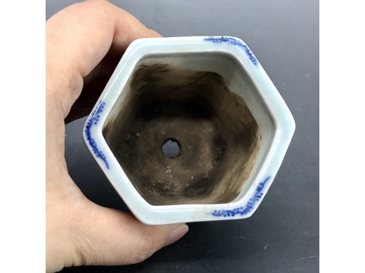 青花花卉纹小花盆
